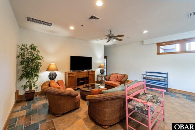 1108 Cambridge Rd Unit 307-I, Kill Devil Hills, NC 27948 - living area with recessed lighting and a ceiling fan