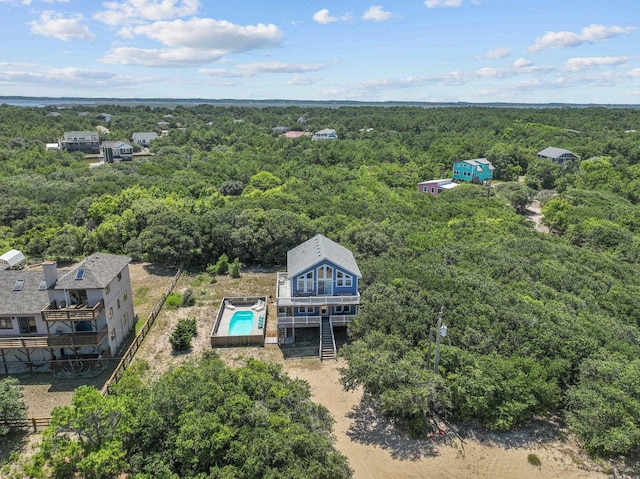 bird's eye view with a view of trees