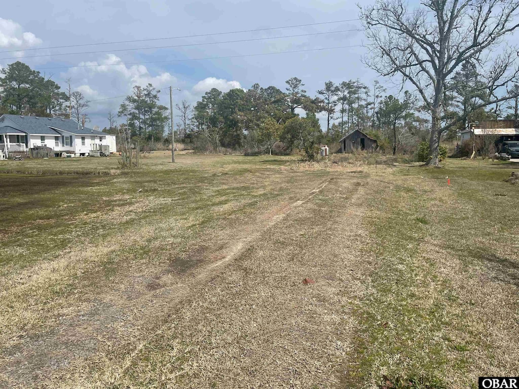 210 Bayview Dr, Stumpy Point, NC 27978