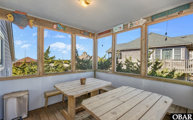 view of sunroom / solarium