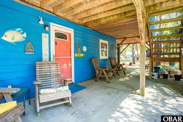 view of patio / terrace with a porch