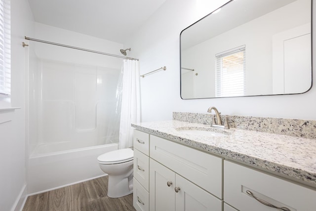 508 Albatross Ln Lot 116, Corolla, NC 27927 - bathroom with vanity, toilet, shower / bath combination with curtain, and wood finished floors