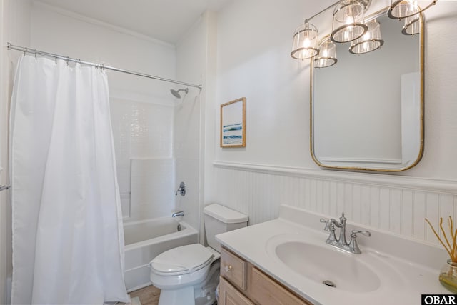 54053 Sandpiper Dr Lot 4, Frisco, NC 27936 - full bath with toilet, wainscoting, vanity, and shower / bathtub combination with curtain