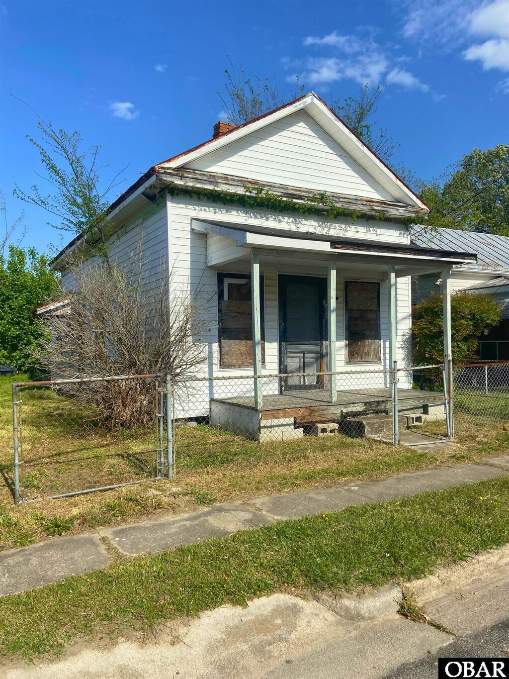 114 N Edenton Road St, Hertford, NC 27944 - photo 1