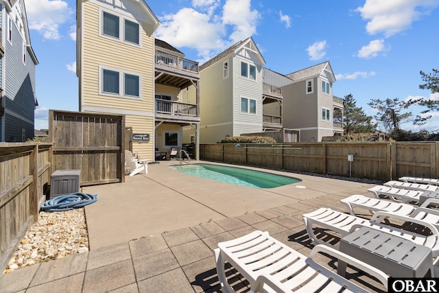 5309 S Sand Wedge Ln Lot 5, Nags Head, NC 27959 - view of swimming pool with a patio and a fenced backyard