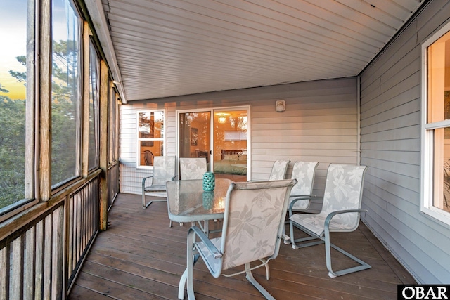 sunroom / solarium with a healthy amount of sunlight