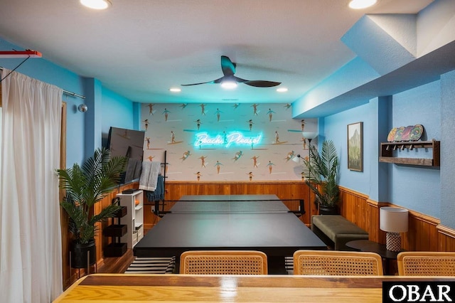 playroom featuring recessed lighting, a wainscoted wall, ceiling fan, and wood walls