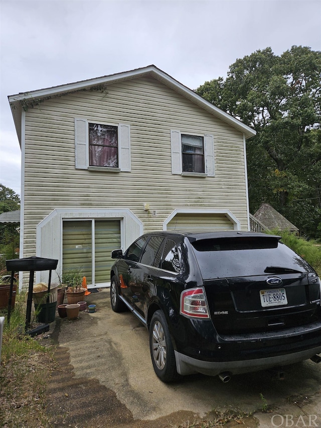 view of front of house