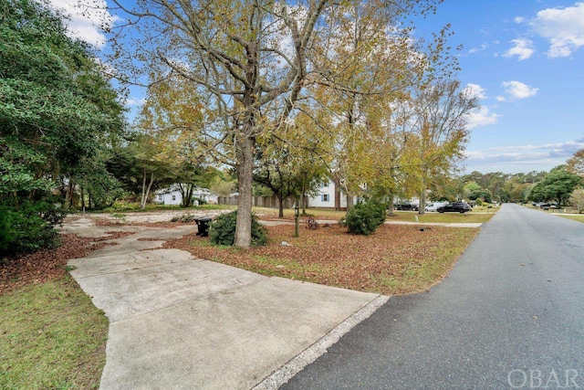 Listing photo 3 for 144 Roanoke Trl Lot 16, Manteo NC 27954