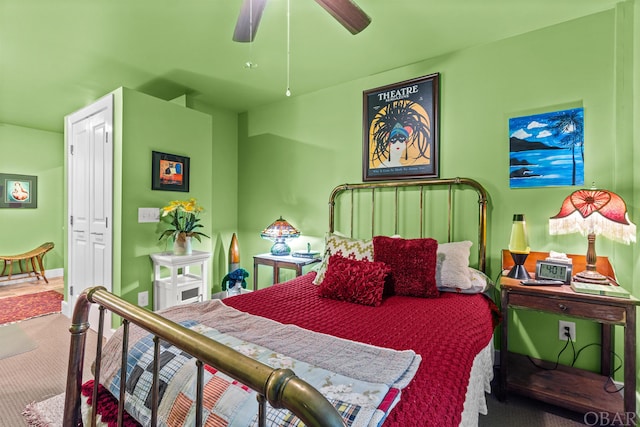 bedroom featuring carpet and a ceiling fan