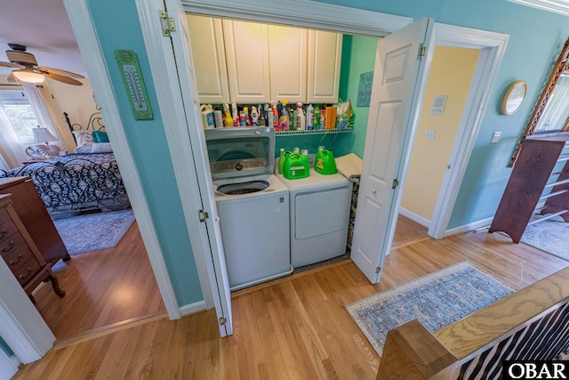 118 Neversail Way Lot 17, Coinjock, NC 27923 - laundry area featuring washing machine and dryer, ceiling fan, and light wood-type flooring