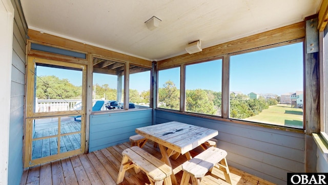 view of sunroom / solarium