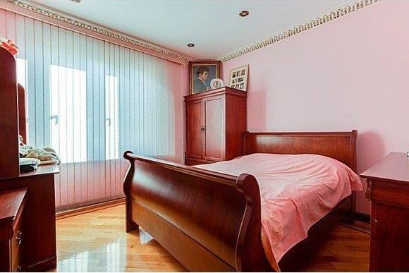 1366 70th St, Brooklyn, NY 11228 - bedroom featuring light wood-type flooring