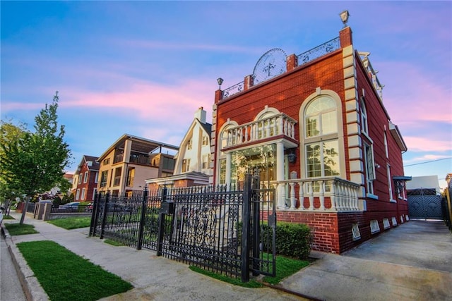 view of front of home