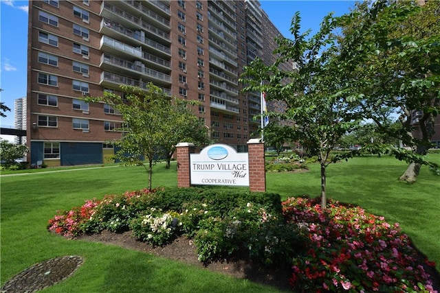 2944 W 5th St Unit 19B, Brooklyn, NY 11224 - community / neighborhood sign with a yard