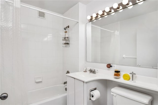 full bath featuring visible vents, shower / bathtub combination with curtain, toilet, and vanity