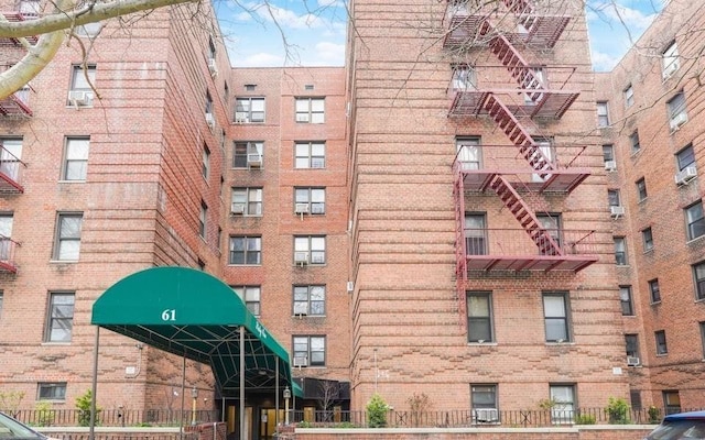 61 Oliver St Unit 2V, Brooklyn, NY 11209 - view of apartment building / complex with cooling unit