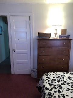 bedroom featuring a closet