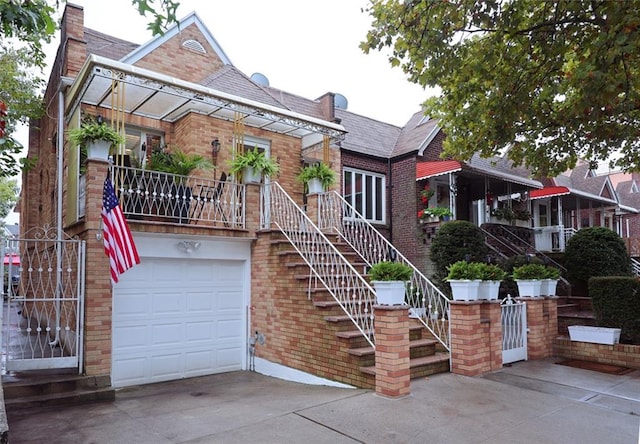 view of front of home with a garage