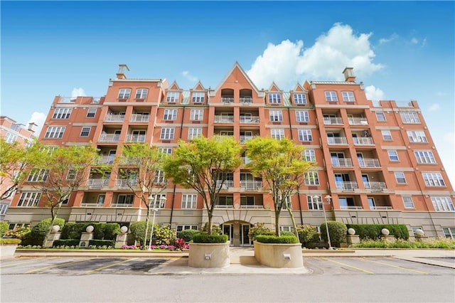 120 Oceana Dr W Unit 2A, Brooklyn, NY 11235 - view of apartment building / complex with uncovered parking