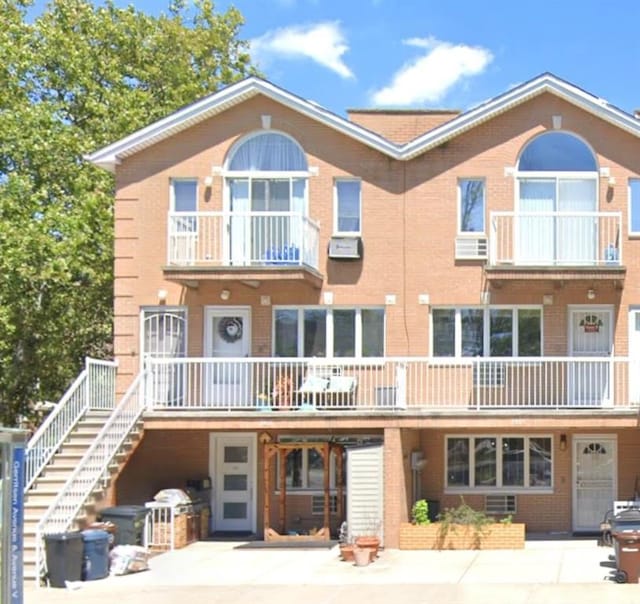 exterior space featuring a patio area