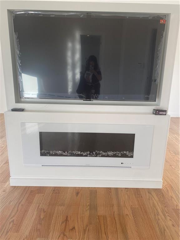 64 Ottavio Promenade, Staten Island, NY 10307 - detailed view of wood finished floors