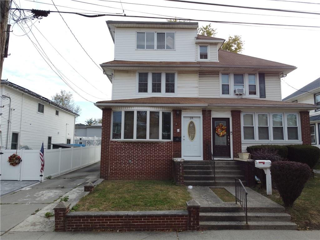 28 Elizabeth Ave, Staten Island, NY 10310 - view of front of home featuring cooling unit