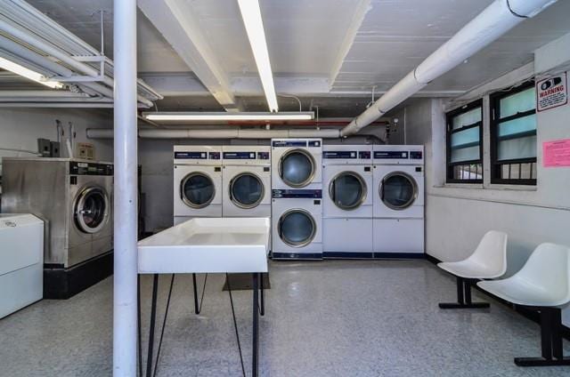 15 Oliver St Unit 4C, Brooklyn, NY 11209 - community laundry featuring washing machine and clothes dryer and estacked washer and dryer
