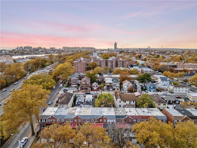 view of aerial view at dusk