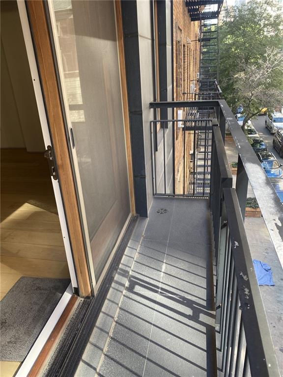 234 E 70th St Unit 4, New York, NY 10021 - view of balcony