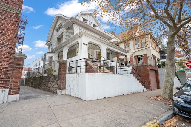 view of front of property with a porch