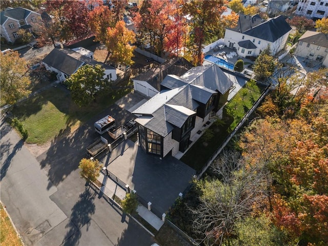 drone / aerial view featuring a residential view