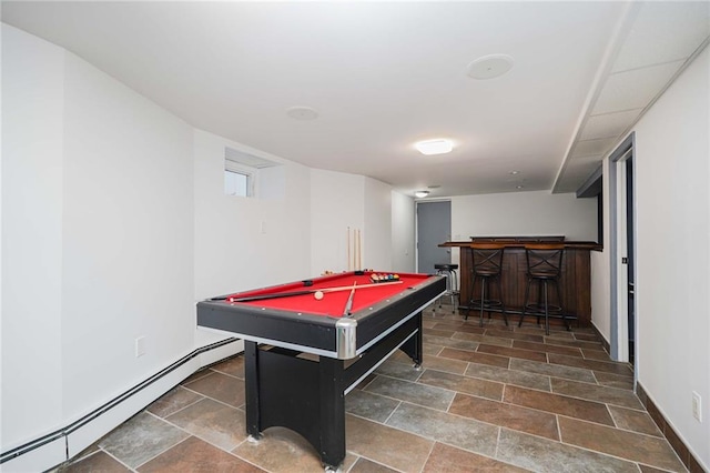 game room featuring a dry bar, a baseboard radiator, baseboards, and pool table