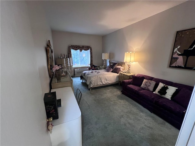 bedroom with carpet flooring