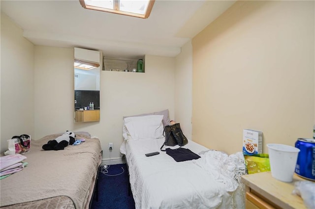 bedroom featuring carpet flooring