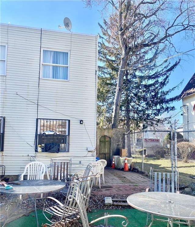 153 Hendrix St, Brooklyn, NY 11207 - back of property with fence