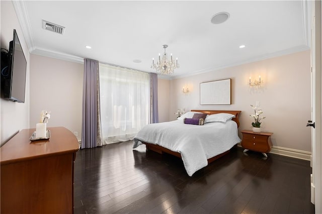 bedroom featuring crown molding, dark wood finished floors, visible vents, an inviting chandelier, and baseboards