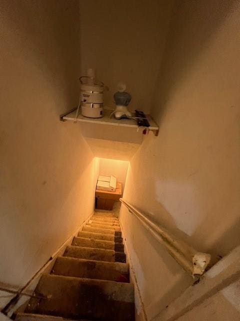 1241 E 98th St, Brooklyn, NY 11236 - view of stairway