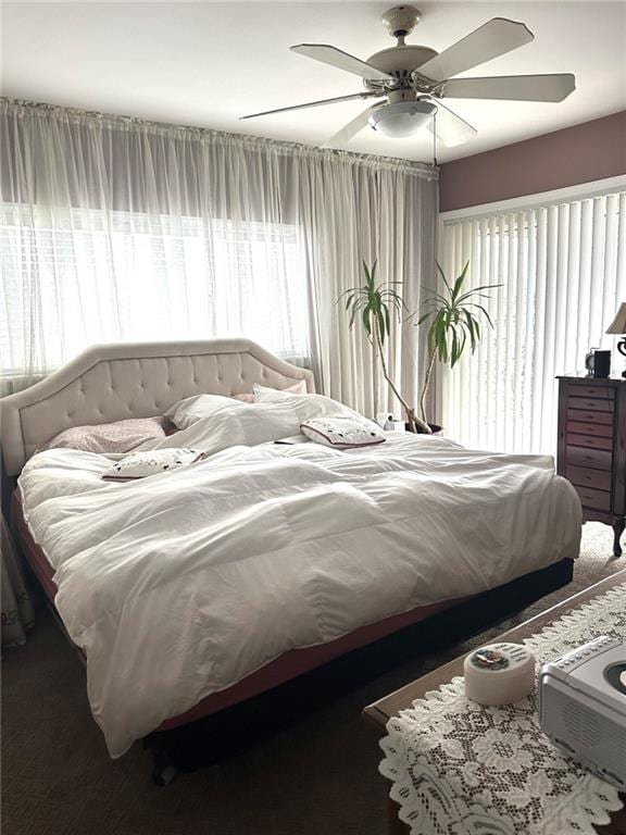 bedroom featuring ceiling fan