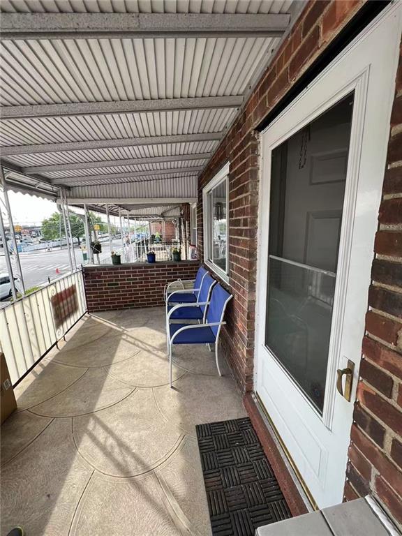 view of patio / terrace with a porch