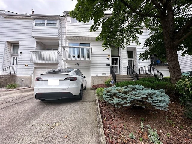 view of townhome / multi-family property