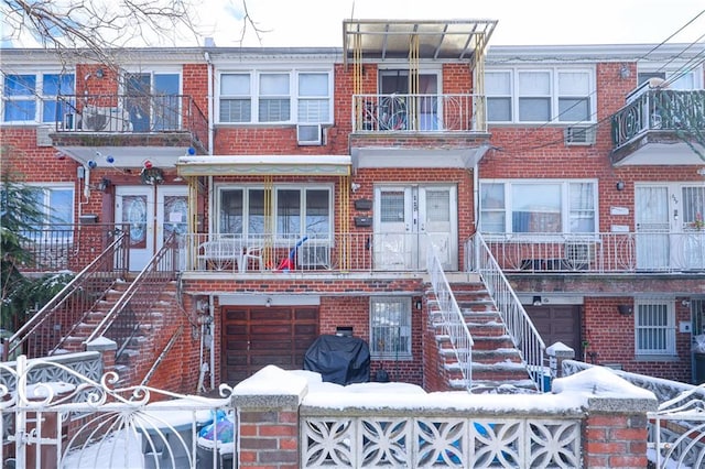 view of townhome / multi-family property