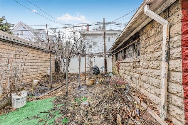515 E 24th St, Brooklyn, NY 11210 - view of yard