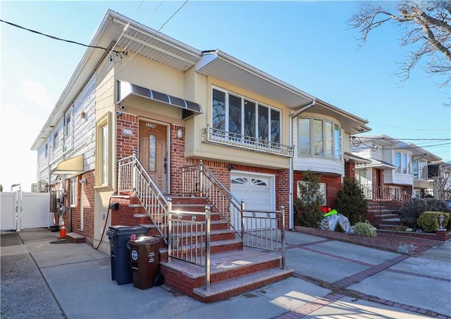 view of front of house featuring a garage