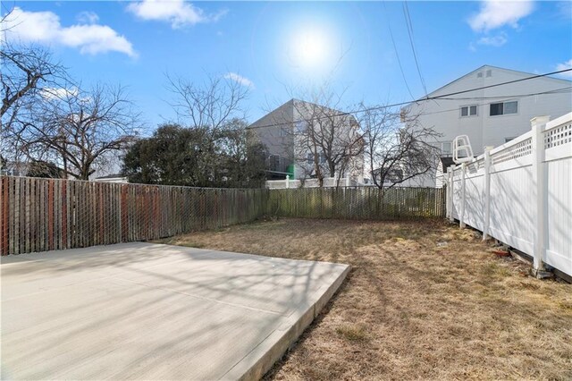 view of yard featuring cooling unit