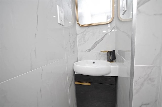 298 Bay 14th St, Brooklyn, NY 11214 - bathroom featuring tile walls and vanity