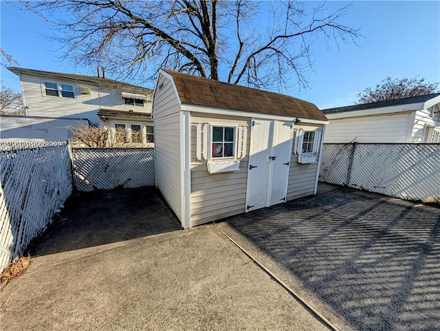 view of outbuilding