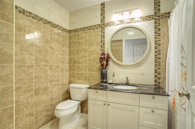 1740 W 4th St Unit 4C, Brooklyn, NY 11223 - bathroom featuring tile walls and vanity