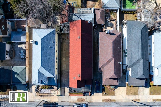 birds eye view of property featuring a residential view