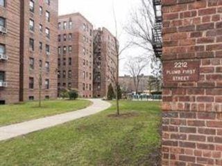 2212 Plumb 1st St Unit 1C, Brooklyn, NY 11229 - view of community